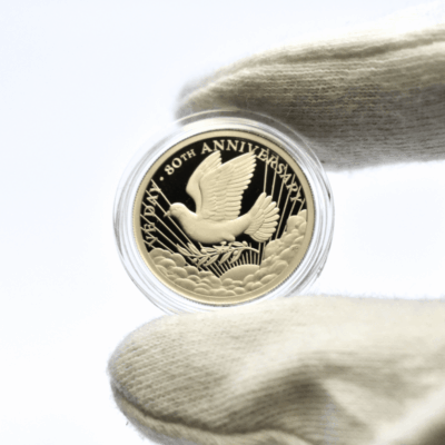 The 2025 VE Day 80th Victory Gold Sovereign