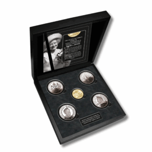 Queen Mother Tribute Gold Sovereign and Silver Crown Set