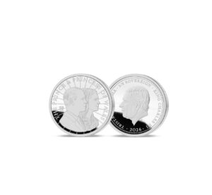 The 2026 William and Catherine 25th Anniversary Platinum One Eighth Sovereign