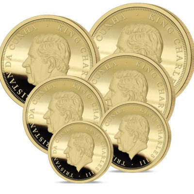 The 2023 Double Sovereign 200th Anniversary  Gold Definitive Sovereign Set